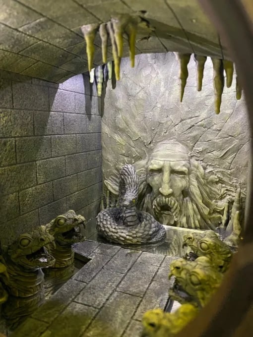 š„HOT SALEš„CiliferĀ® Chamber of Secrets Magic Book nook library decor